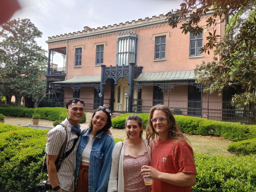 Savannah: Guided Walking Tour and Trivia Game - Trivia Game Format and Prizes