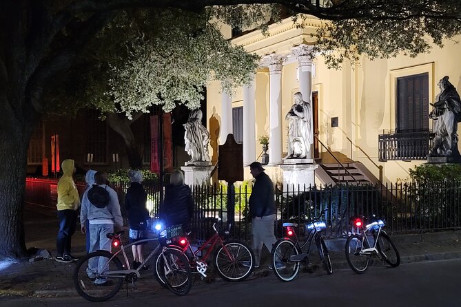 Savannah Haunted Bike Tour (Ghost Tour) - Ghostly Guides