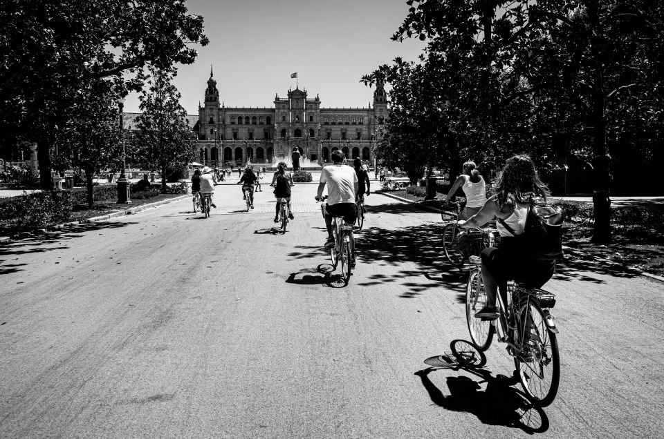 Seville: City Sightseeing and Local Culture Bike Tour - Reviews and Testimonials Overview