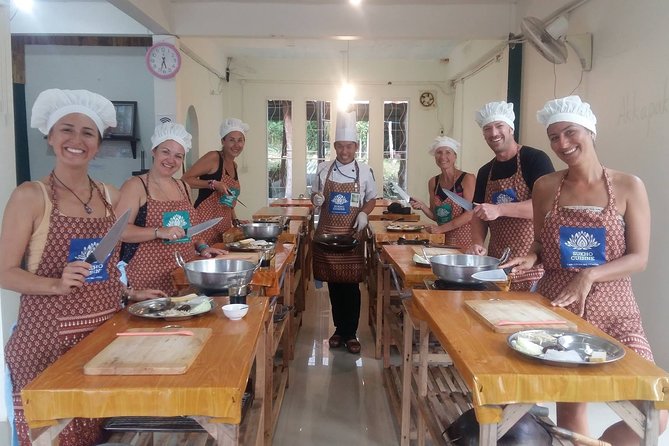 Short Authentic Lunch Cooking Class With Thai Master Chef at Sukho Cuisine Lanta - Common questions