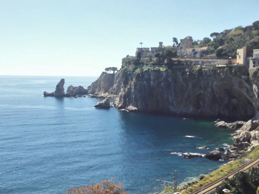 Sicily: Etna, Taormina, Giardini, and Castelmola Day Tour - Booking Guidelines