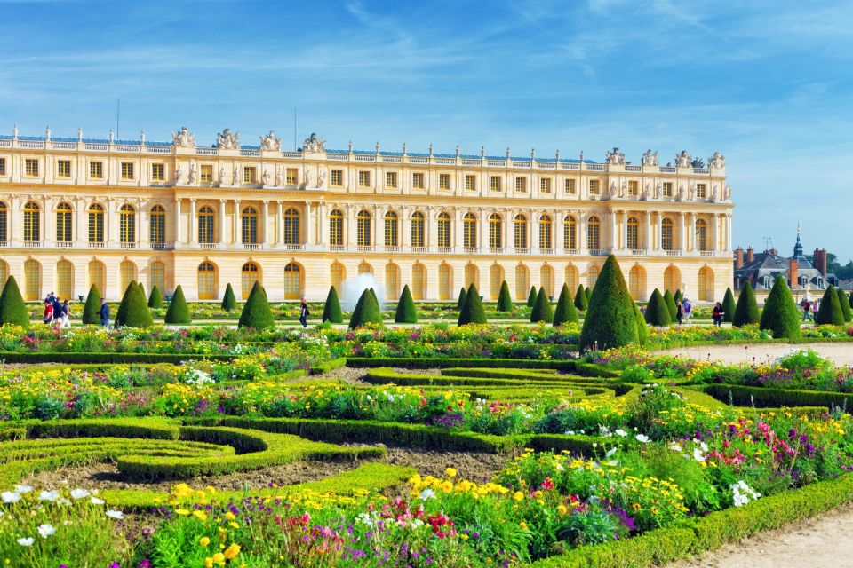 Skip-The-Line Palace of Versailles Private Trip From Paris - Logistics and Location Details