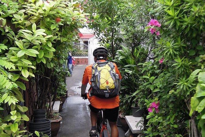 Small-Group Full-Day Cycle Tour of Bangkok's Rural Outskirts - Common questions