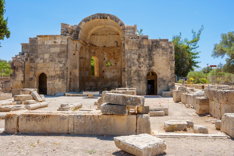 South Heraklion/Archaeological Sights With a Private Driver - Common questions