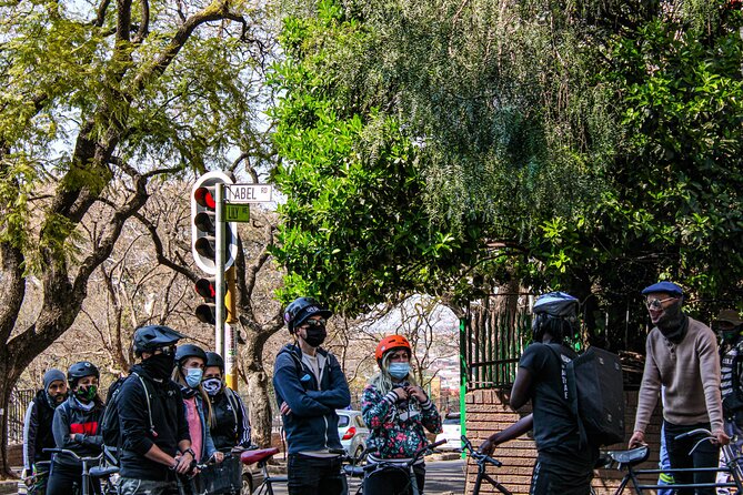 Soweto by - Bike, Walking or E-Scooter With a Local Lunch - Lunch Details and Local Cuisine