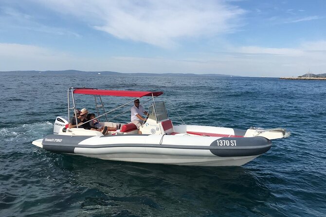 Speedboat Rental - Location and Accessibility Information