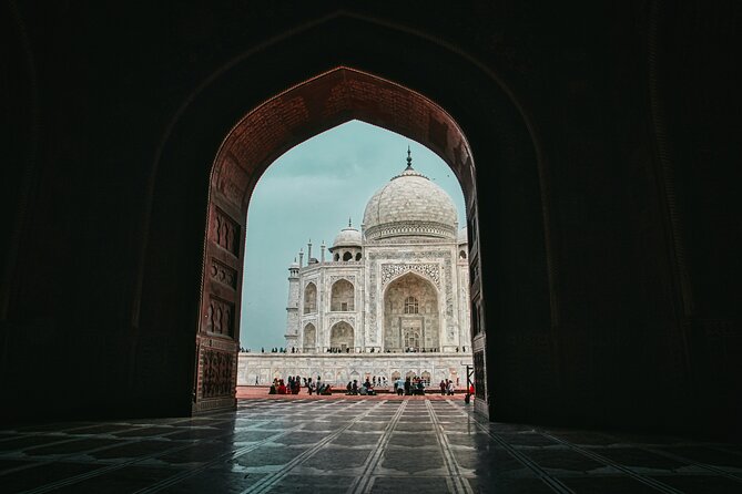 Sunrise And Sunset Private Taj Mahal Tour From Delhi - Traveler Reviews