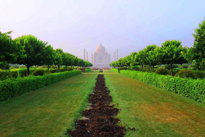 Sunrise Taj Mahal Tour From Delhi With Entrance and Food - Visual Highlights