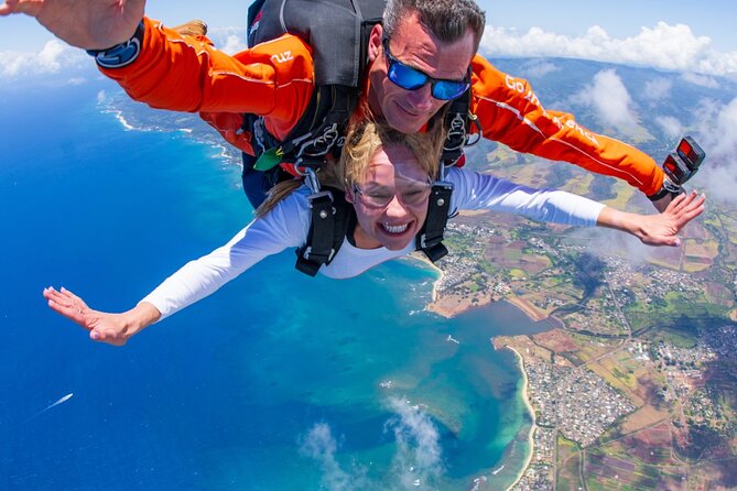 Tandem Skydiving With Gojump in Hawaii - General Information Overview