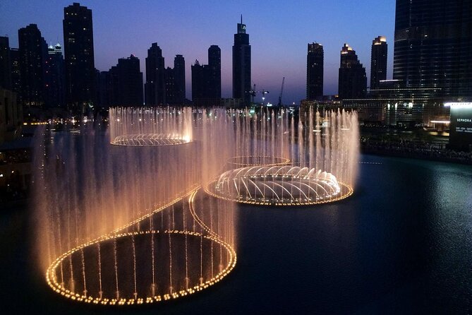 The Dubai Water Fountain & at the Top Burj Khalifa With Transfer - Everything You Need to Know