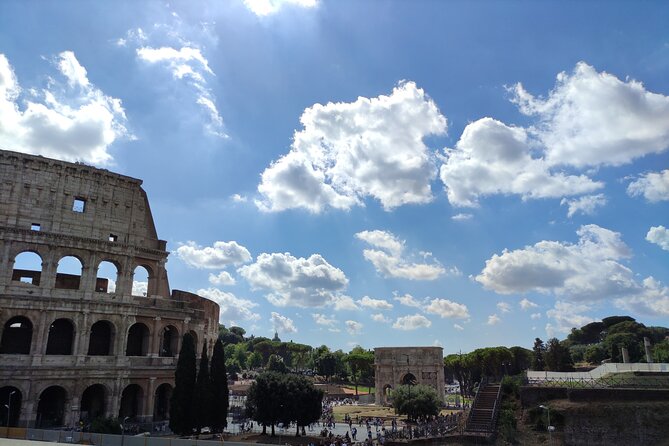 Tour of the Coliseum, Forum and Palatine With Priority Access and Guide - Common questions