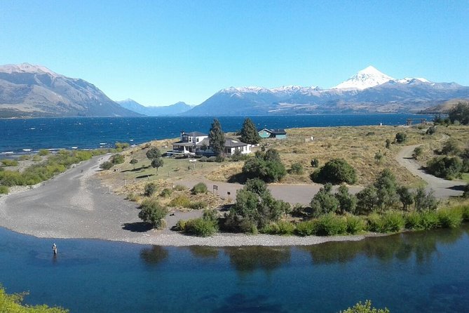 Tour of the Lanin Volcano and Huechulafquen Lake - Booking Details