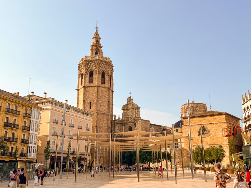 Valencia: City Bike Tour - Itinerary