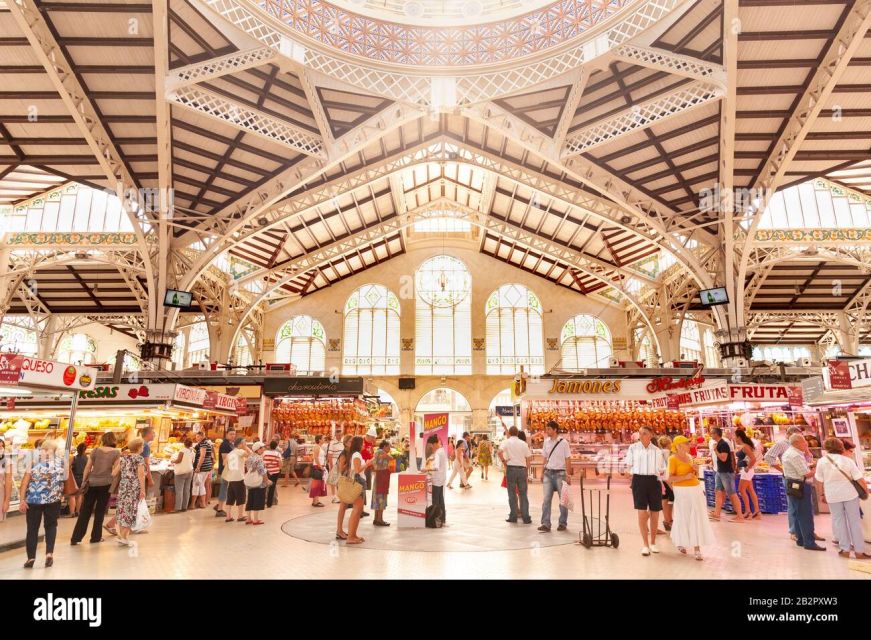 Valencia: Group Walking Tour - Live Tour Guide