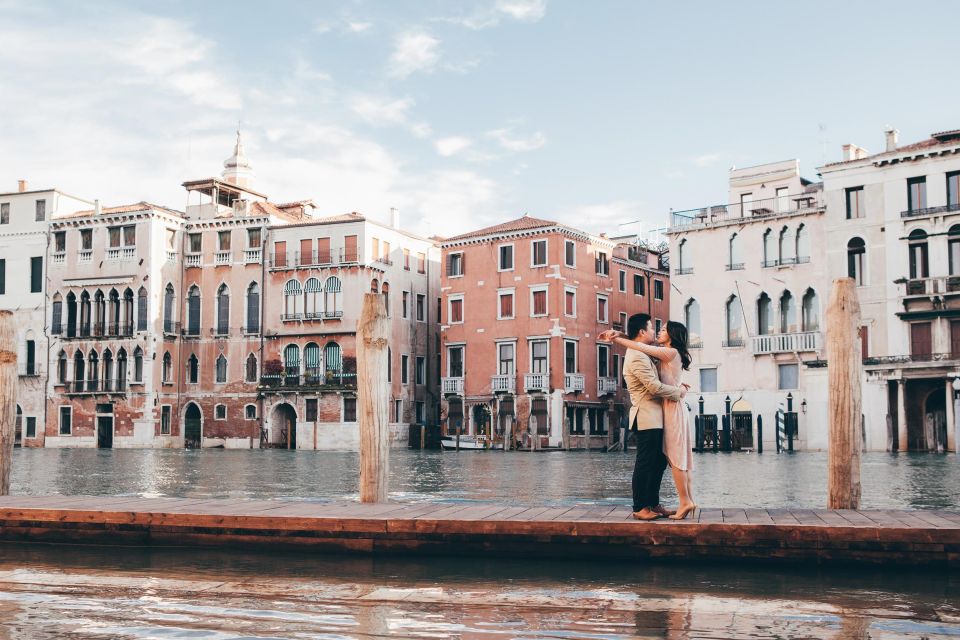 Venice: Private Tour With Travel Photographer - Inclusions and Professional Services