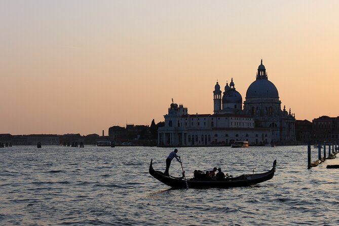 Venice: Sunset Gondola Ride & Guided Walking Tour - Reviews and Ratings