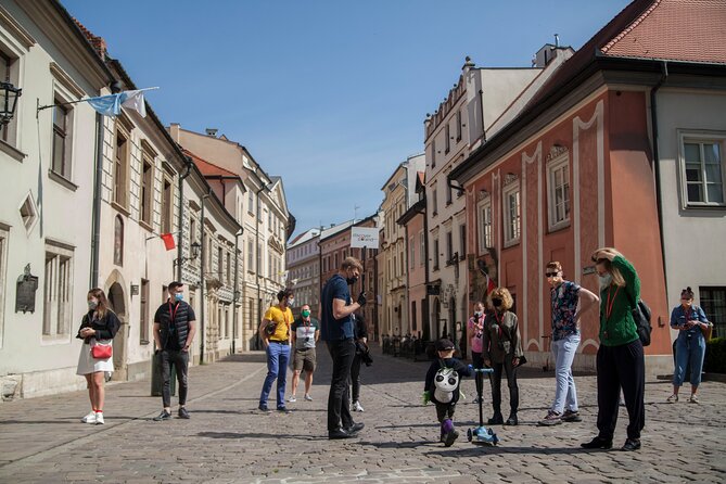 Wawel Hill Private Walking Tour in Your Chosen Language - Contact and Support