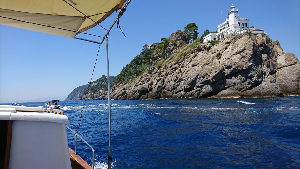 White Boat Tour Tigullio Portofino - Restrictions