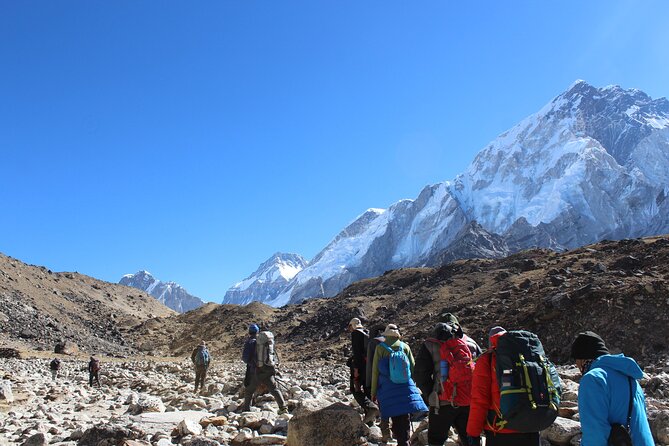 Yak Trekking to the Roof of the World: A Journey to Mount Everest - Capturing the Majesty of Mount Everest