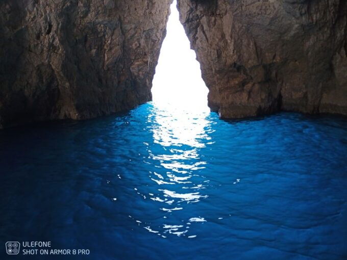 Zante: Shipwreck Beach & Blue Caves Private Speedboat Tour - Inclusions