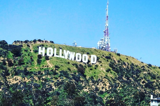 2.5 Hour Fright Sights Tour of Hollywood and Beverly Hills - Traveler Experience and Benefits