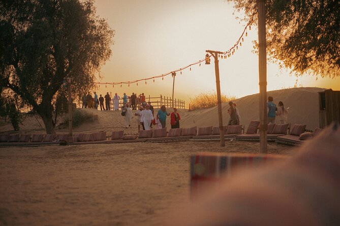 Al Marmoom Oasis Camp Experience With Bedouin Dinner - Location and Logistics