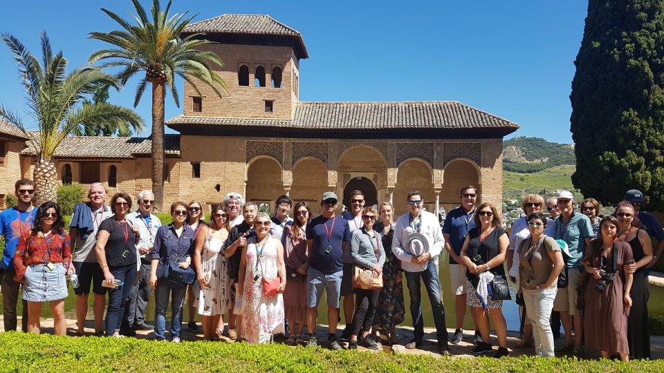 Alhambra: Generalife Gardens & Alcazaba Fast-Track Tour - Customer Reviews and Ratings