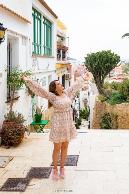 Alicante: Walking Tour Around the City With Photoshoot - Common questions