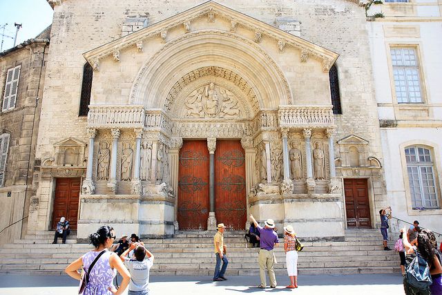 Arles 2-Hour Private Walking Tour - Common questions