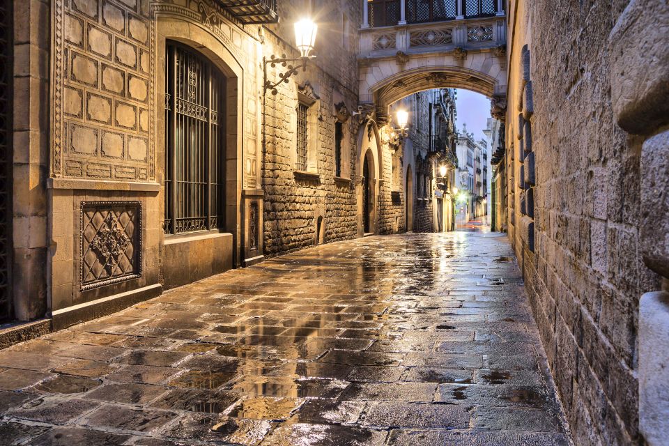 Barcelona: Explore the Gothic Quarter With a Local - Directions