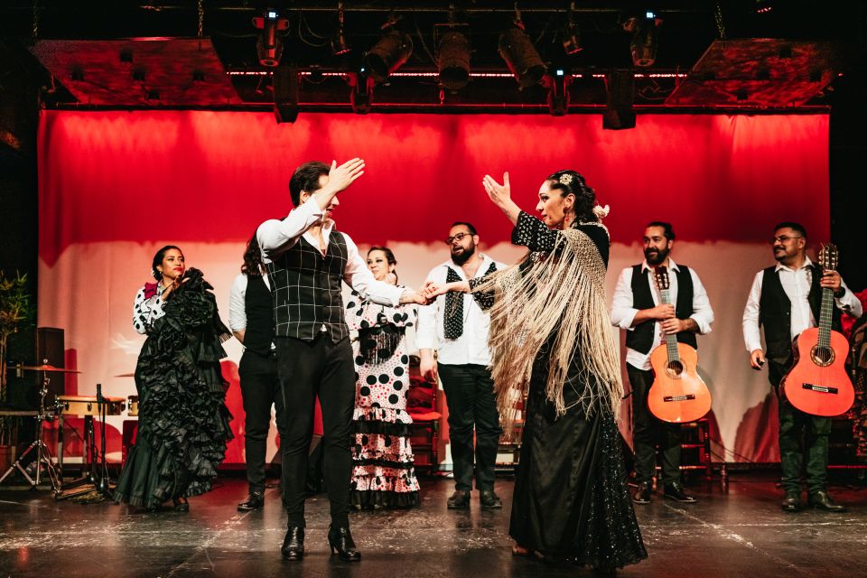 Barcelona: Flamenco Show at City Hall Theater - Review Summary and Ratings