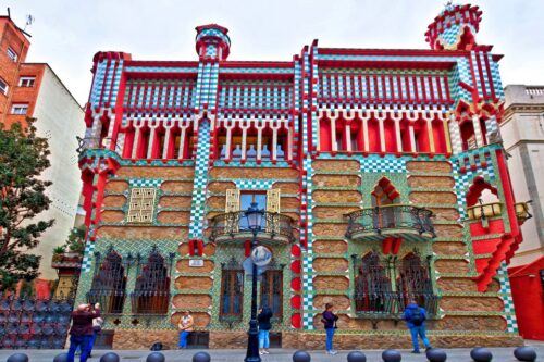 Barcelona: Full-Day Private Tour of Gaudi's Lesser-Known Art - Background