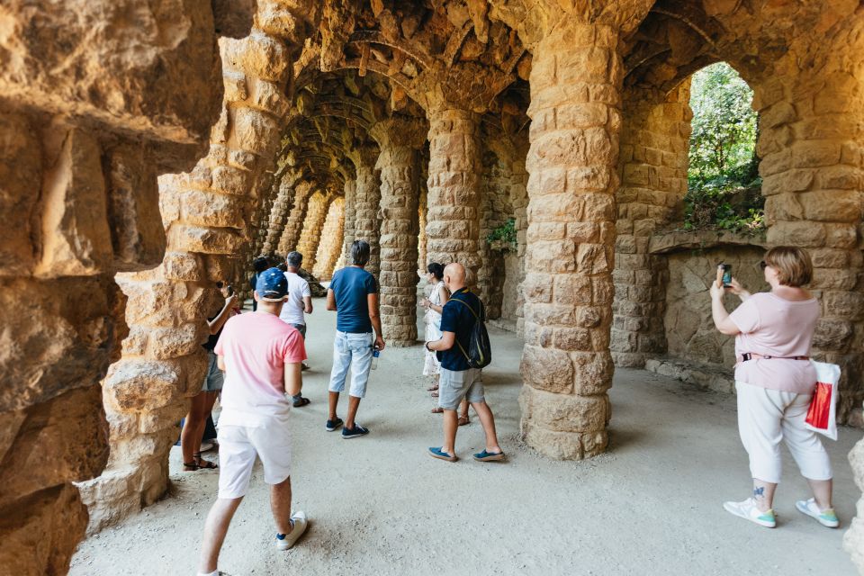 Barcelona: Park Güell Skip-the-Line Ticket and Guided Tour - Customer Reviews