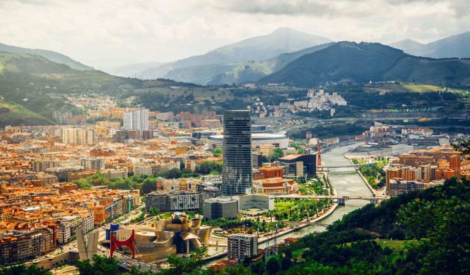 Bilbao Private Walking Tour: History, Guggenheim, Pintxos - Common questions