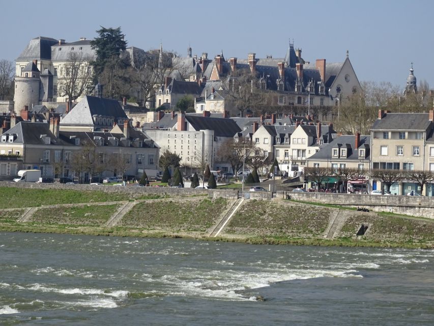 Blois: Private Tour of Blois Castle With Entry Tickets - Common questions