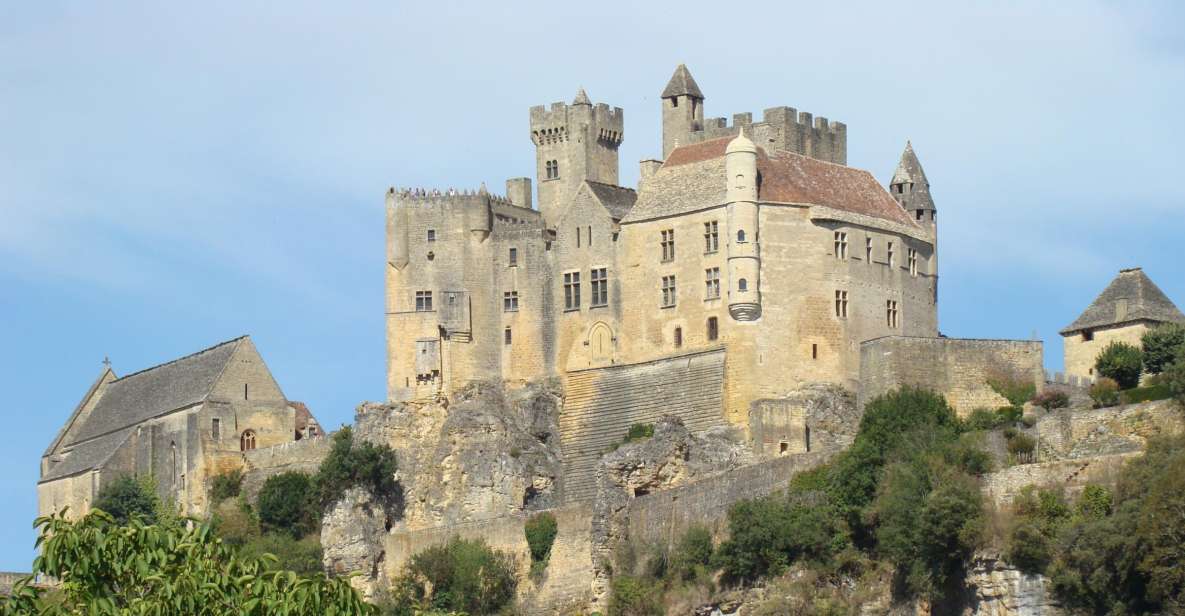 Bordeaux to Dordogne: Castles & Villages Private Tour - Inclusions in the Tour Package