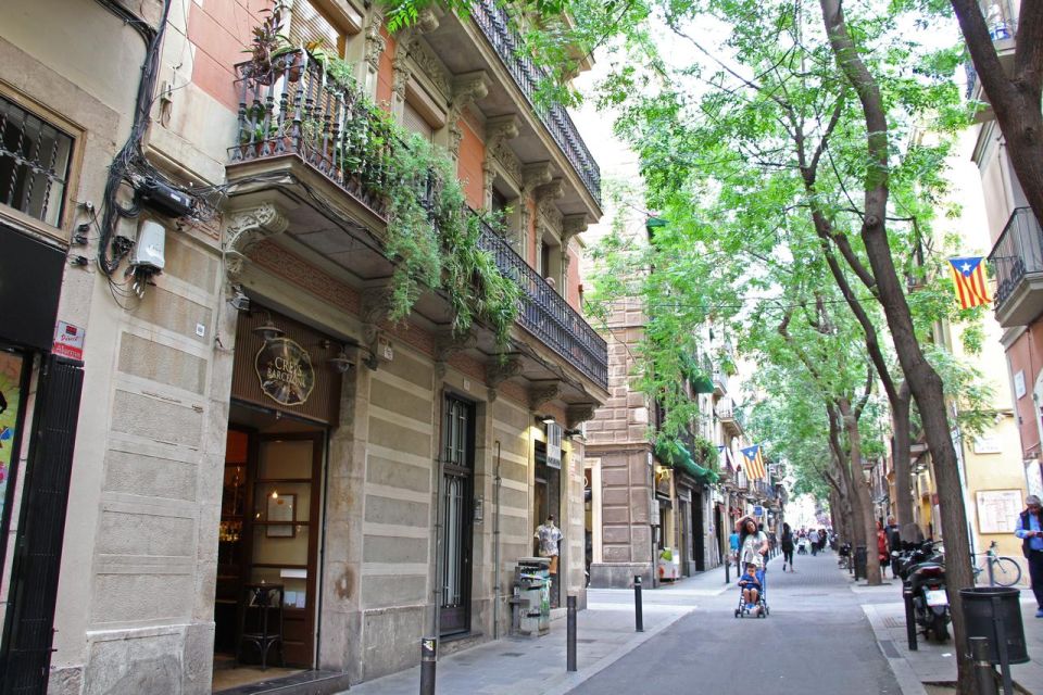 Catalan Identity: Gracia Neighborhood Tour in Barcelona - Tour Inclusions and Details