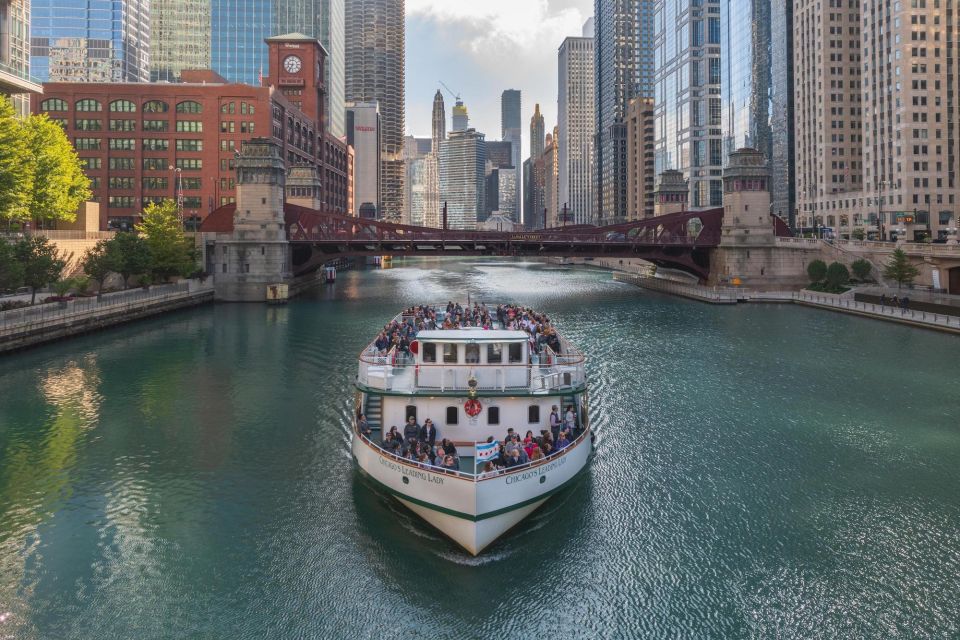 Chicago: Architecture Center Cruise on Chicago's First Lady - Common questions