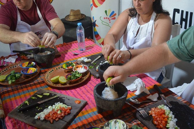 Cooking Classes Margaritas and Mezcal Tasting, We Offer Pick up - Common questions