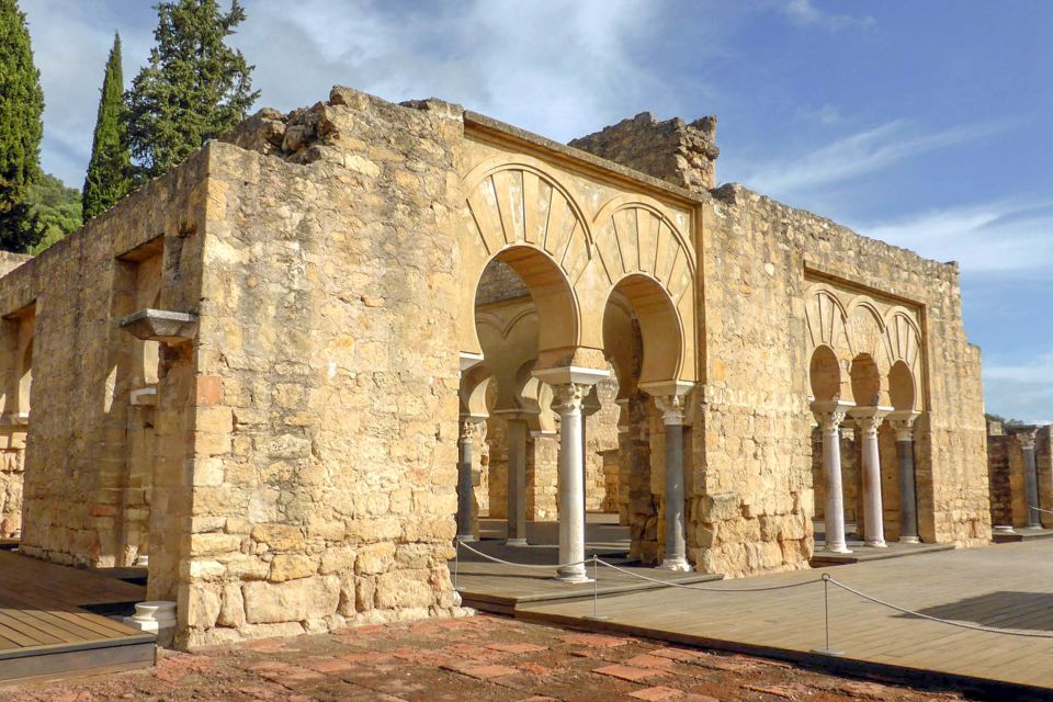 Córdoba: Guided Tour of Medina Azahara - Common questions