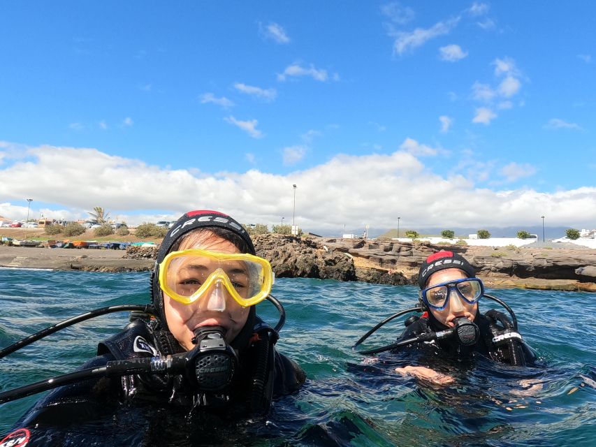 Discover Scuba Diving in the Ocean With Pictures and Snacks - Common questions