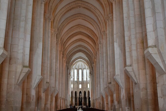 Discovering Fátima, Batalha Monastery and Alcobaça Monastery - Common questions