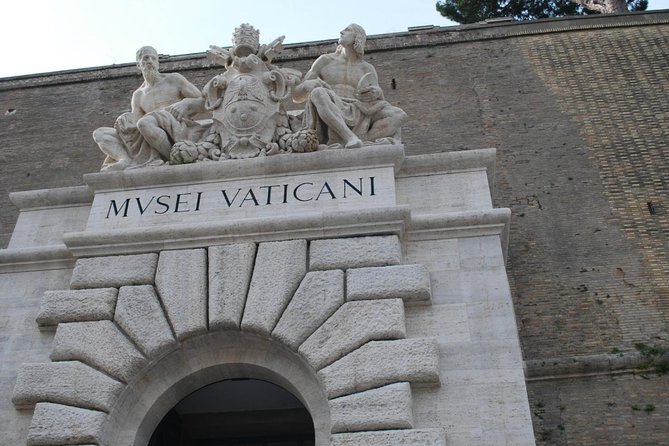 Early Entrance Vatican for Kids With Exclusive Cabinet of the Masks - Common questions