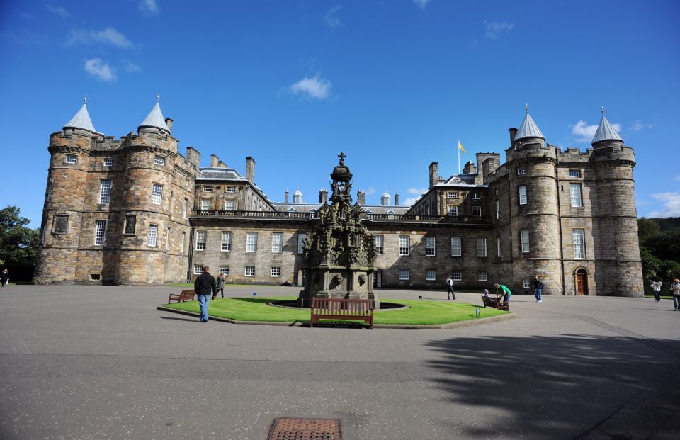 Edinburgh: Palace of Holyroodhouse Entry Ticket - Last Words