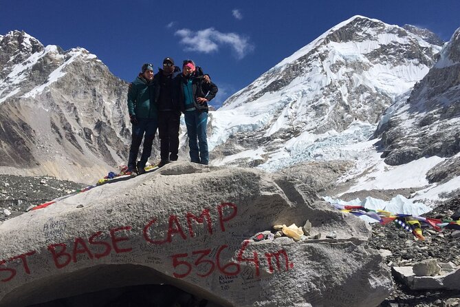 Everest Base Camp Trek With Helicopter Return – 10 Days