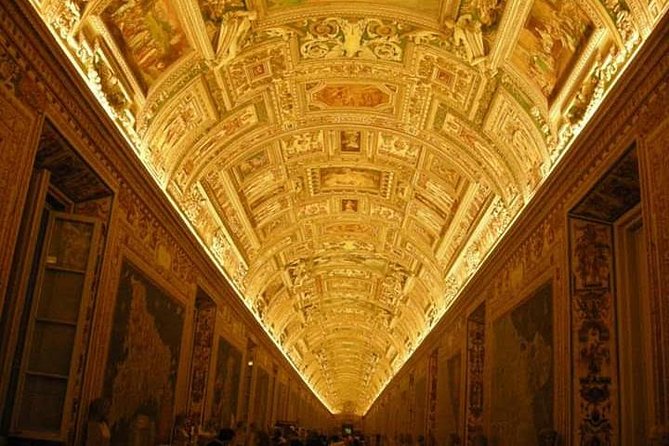 Exclusive Guided Tour: Vatican Museums, Sistine Chapel and St. Peters Basilica. - Common questions