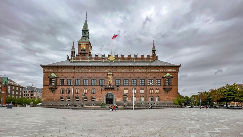 Family Tour of Copenhagen Old Town, Nyhavn With Boat Cruise - Experience Duration