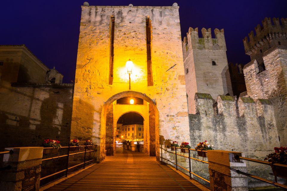 Festive Journey in Sirmione Christmas Walking Tour - Last Words