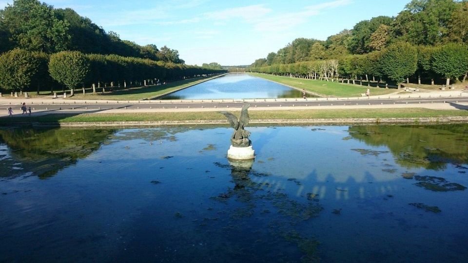 Fontainebleau Palace: Skip-the-Line Small-Group Guided Tour - Common questions