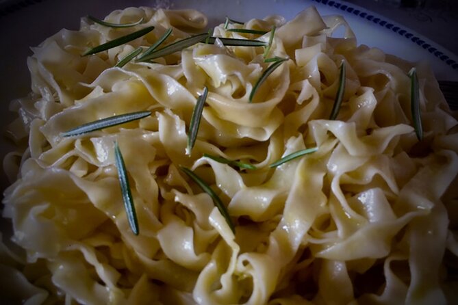 Fresh Pasta With a View of Monferrato Near Asti - Common questions